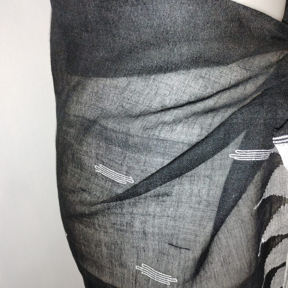 WOVEN SHEER LINEN FABRIC - Picture 8 of 10